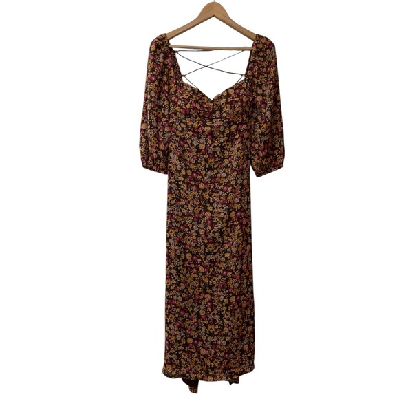 Astr Dresses & Skirts - Astr Long Sleeve Floral Midi Dress with Crisscross Back